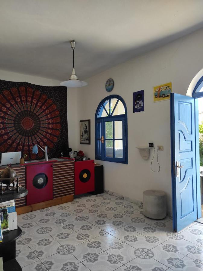 Pinegroove Hostel Vlora Exterior foto